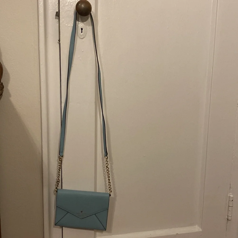 Kate Spade powder blue envelope wallet purse with matching blue/gold chain - Picture 8 of 8